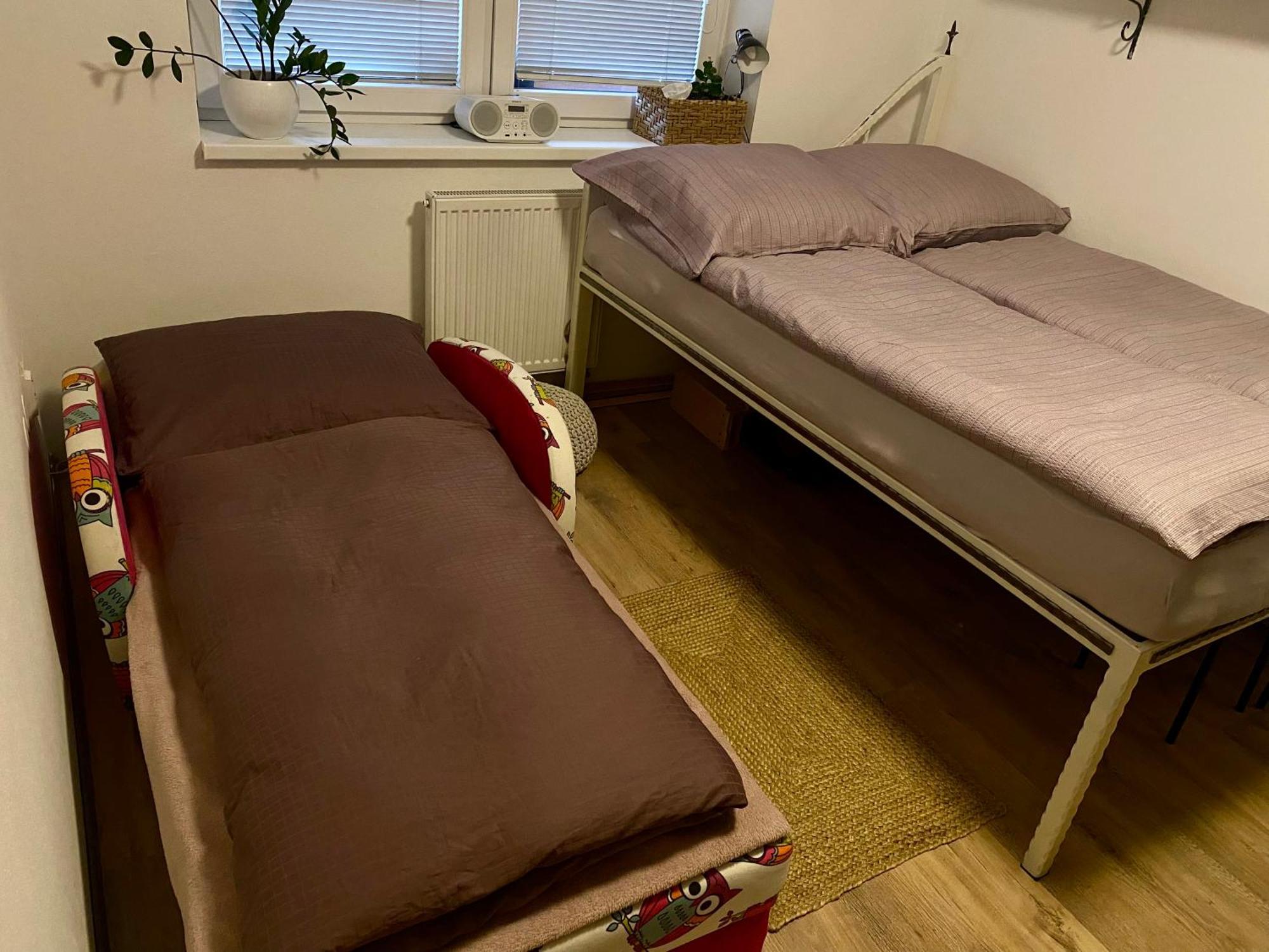 Apartman Slnecna Terasa S Vlastnym Parkovanim Na 2 Auta Lägenhet Žilina Exteriör bild